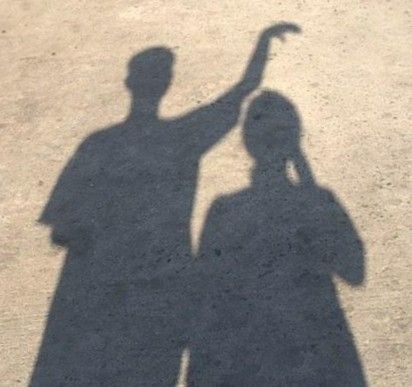 Fake Shadow Couple Pictures, Couple Goal Shadow, Shadow Couple Pictures, 2 People Holding Hands, Shadow Couple, I Miss You Cute, Couple Shadow, Dreamy Photography, Shadow Photos