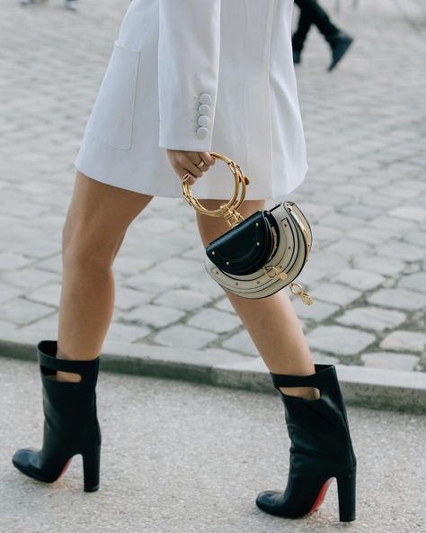 16.3k Likes, 143 Comments - NET-A-PORTER (@netaporter) on Instagram: “STOMPING GROUND: Get a handle on your footwear with @louboutinworld - the sleek cutouts give this…” Chloe Nile Bag, Chloe Nile, Chloe Bags Handbags, Mode Shoes, Chloe Bags, Slouchy Boots, Women Fashion Edgy, Womens Fashion Edgy, Black Floral Print