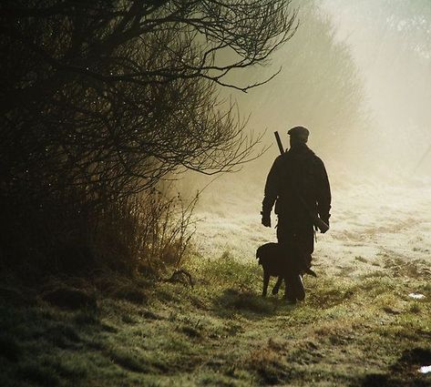 The Hunting Party, Hunting Photography, Man And His Dog, Hog Hunting, Country Sports, Bird Hunting, Bad Dog, Man Up, Rural Life