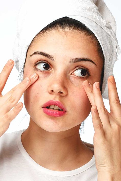 About Face: How to Handle Dry Skin Under Your Eyes Dry Skin Under Eyes, Armpit Rash, Dry Under Eyes, Forehead Acne, Dark Armpits, Degenerative Disease, Best Face Wash, Dry Skin Remedies, Skin Natural Remedies