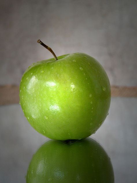 Mercy Seat, Body Scrub Recipe, Green Apples, Still Life Fruit, Fruit Photography, Pregnancy Food, Still Life Photos, Beautiful Fruits, Stomach Ache