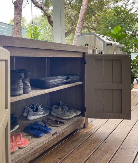 Front Porch Storage Cabinet, Patio Storage Cabinet Wood, Back Patio Storage Ideas, Outdoor Serving Cabinet, Outdoor Storage Room Ideas, Rustic Porch Storage, Outdoor Cubby Storage, Outdoor Shoe Storage Front Porches Decks, Outdoor Wood Cabinet