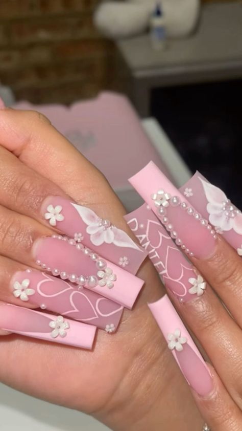 Pink Girly Nails, Long Nails Pink, Cute Long Nails, Girly Nails, Idea Nail, Tapered Square Nails, Shape Nails, Gothic Nails, Simple Gel Nails