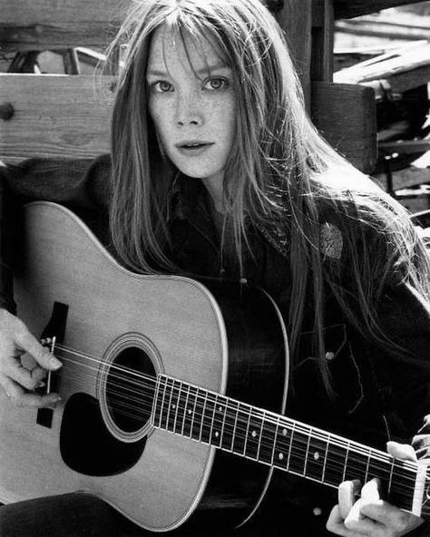 Lost Canyons LA on Instagram: "Sissy Spacek and her art director husband Jack Fisk moved into their first canyon home soon after they met on the set of “Badlands” in 1973. Once filming ended, the new couple headed to Topanga and a small, rented stone cottage. Writing in her autobiography, Spacek recalls them wanting a place that felt like living in the country, “We furnished it with $300 and the props from Badlands,” she said. Beautifully summing up the allure of the canyon, Spacek writes about Carrie White, Topanga Canyon, Mary Elizabeth, Pictures Of People, Ozzy Osbourne, Rio Grande, Classic Rock, On Set, Flower Power