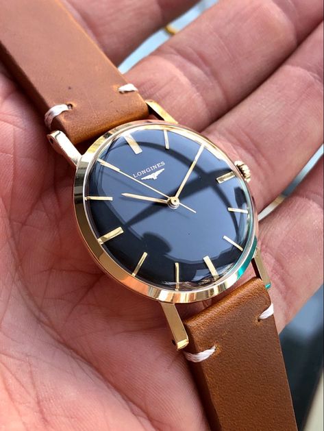 Longines Vintage used 9K solid gold mechanica Vintage Gold Watches For Men, Expensive Watches For Men, Longines Watch Men, Gold Watches For Men, Vintage Watches For Sale, Watch For Man, Stylish Watches Men, Longines Watch, Fancy Watches