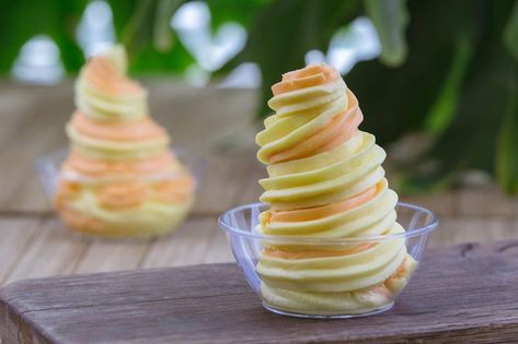 Dole Whip Disney Recipe, Dole Whip Disney, Dole Whip Recipe, Pineapple Whip, Disney Desserts, Disneyland Food, Dole Whip, Frozen Pineapple, Margarita Recipes