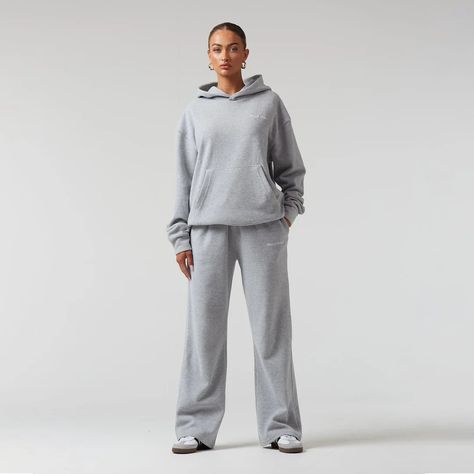 Sew Waistband, Knit Tracksuit, Grey Knitwear, Grey Tracksuit, Hoodie And Joggers, Knit Joggers, Gray Sweatpants, Clothes Wishlist, Wishlist 2024