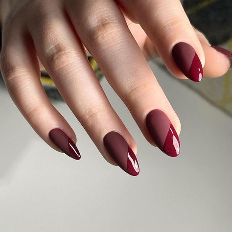 Fall Acrilyc Nail Ideas, Summer Acrilyc Nails, Simple Acrilyc Nails, Short Acrilyc Nail Ideas, Dark Color Nails Design, Acrilyc Nails Ideas, Acrilyc Nails, Acrylics Nails, Dark Red Nails