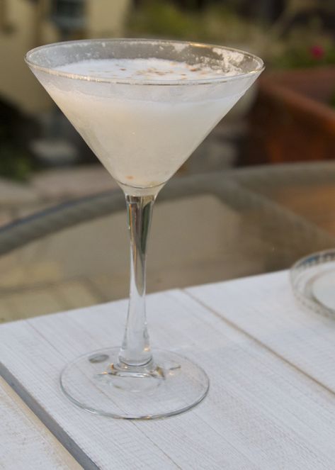 Coconut Rum Martini, Coconut Martini Recipe, Coconut Martini, Coconut Cloud, Coco Lopez, Rum Cream, Vanilla Vodka, Martini Recipes, White Rum