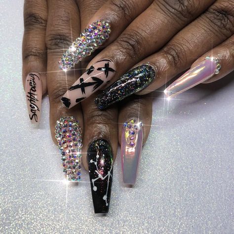 Them Sagittarius pulling up liikkkkeeee... 😜😝 !!!! WHERE ALL MY SAGITTARIUS AT ??!..... #TeamVALENTINO Zodiac Nails Designs, Sagittarius Birthday Nails, Sagittarius Nails, Zodiac Nail Art, Phoenix Nails, Zodiac Nails, Wild Nails, Sagittarius Birthday, Sassy Nails