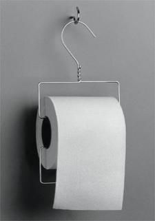 More Toilet Paper Holders - Remodelista Diy Toilet Paper Holder, Loo Roll Holders, Hanger Crafts, Diy Toilet, Toilet Paper Roll Crafts, Wire Hangers, Toilet Roll Holder, Toilet Roll, Coat Hanger