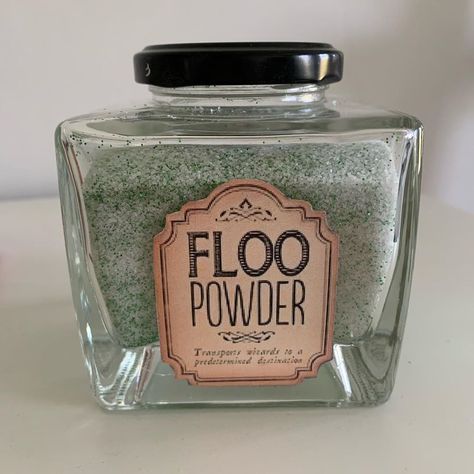 Floo Powder Harry Potter, Harry Potter Bookshelf, Floo Powder, Bookshelf Aesthetic, Harry Potter Potions, Harry Potte, Downstairs Loo, Harry Potter Decor, Harry Potter Christmas