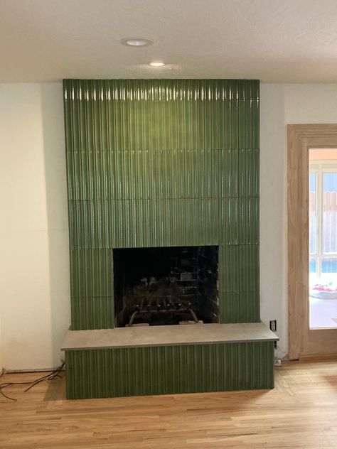 Green Tiles Fireplace, Green Tiled Fireplace, Stacked Tile Fireplace, Fireplace Tiles Ideas Fire Surround, Green Fireplace Tile, Terracotta Fireplace, Modern Tile Fireplace, Green Tile Fireplace, Fireplace Tiles