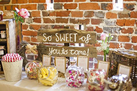 Sweet Cart Wedding Ideas, Sweet Table Display, Wedding Sweet Jars, Sweetie Cart Wedding, Birthday Sweet Cart, Rustic Sweet Cart Wedding, Sweet Station Ideas Birthday Parties, Sweets At Wedding, Sweet Table At Wedding