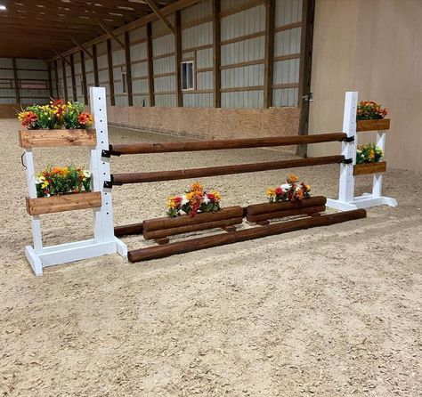 Horse Jumps Painting Ideas, Horse Jumps Diy Homemade, Horse Jump Poles, Horse Jump Standards, Horse Jump Designs, Jump Standards Diy, Horse Jump Diy, Horse Jump Fillers, Horse Jump Ideas Diy