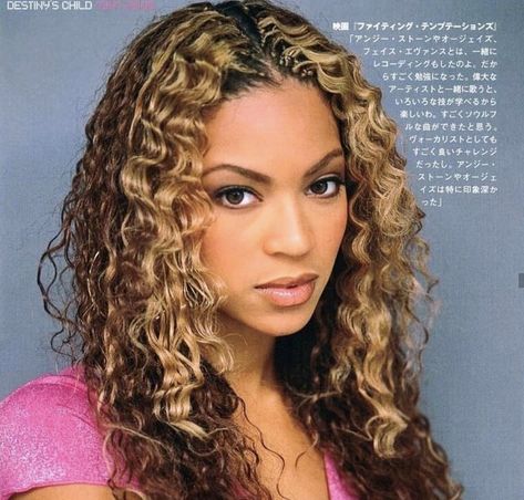 2000s Beyonce, Beyonce Makeup, Beyonce Braids, Beyonce 2000's, 2000s Hair, Beyonce Hair, Beyonce Outfits, Beyonce Knowles Carter, Beyonce Style