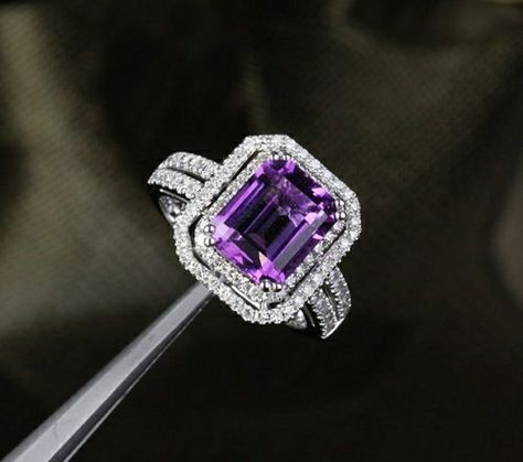 Floral Design Engagement Ring, Purple Engagement Rings, Pink Sapphire Wedding Band, Amethyst Wedding Rings, Amethyst Rings, Purple Ring, Amethyst Wedding, Amethyst Ring Engagement, Sapphire Wedding Band