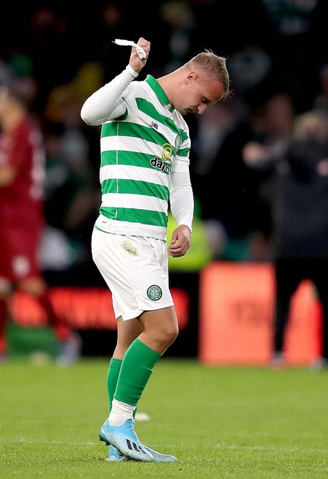 Leigh Griffiths sympathises with Celtic fans after Champions League exit FourFourTwoCatch all of the action with NuMediaEntertainment.com Glasgow Green, Glasgow Celtic, Celtic Fc, Making Things, Dundee, The Club, Champions League, Football Players, Glasgow