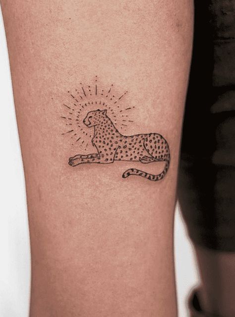 Cheetah Tattoo Design Images (Cheetah Ink Design Ideas) Tatoos Woman Leopard, Small Leopard Print Tattoo, Dainty Cheetah Tattoo, Small Cheetah Tattoo Simple, Cheetah Outline Tattoo, Cheetah Line Tattoo, Cheetah Spots Tattoo, Cheetah Tattoo Minimalist, Cheetah Arm Tattoo