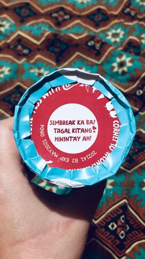 Cornetto Pick Up Lines, Cornetto Ice Cream, Squad Dp, Tagalog Funny, Filipino Quotes, Pranks Pictures, Boyfriend Pranks, Pick Up Line Jokes, Hugot Lines