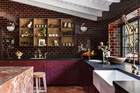 Modern Kitchen Design Trends, Modern Konyhatervezés, Dreamy Kitchens, Garden Fences, Apartment Vibes, Rustic Wood Furniture, Opulent Interiors, Kitchen Refresh, Midcentury Home