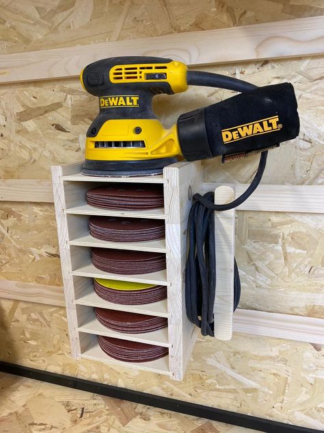 Garage Storage Inspiration, Garage Organisation, Storage Shed Organization, Garage Workshop Organization, Power Tool Storage, Shed Organization, Shop Barndominium, Garage Organization Diy, Garage Tool Storage