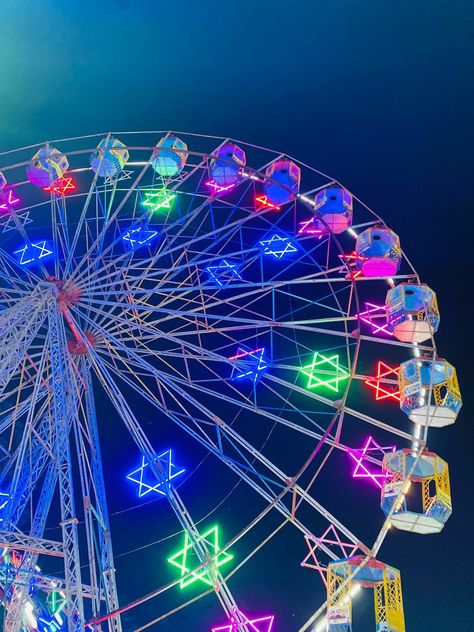 Here we call it mela 🫶🏻 Mela Aesthetic, Indian Mela, Rajasthani Decor, Ferris Wheels, Desi Aesthetics, Ferris Wheel, Desi, Wheel, Layout