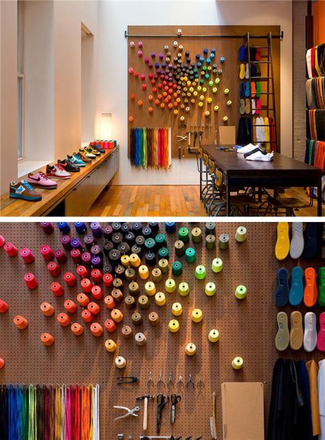 Organize Thread, Sewing Room Design, Window Display Design, Retail Inspiration, Showroom Interior Design, Boutique Interior Design, Fabric Display, Store Interiors, Nike Id