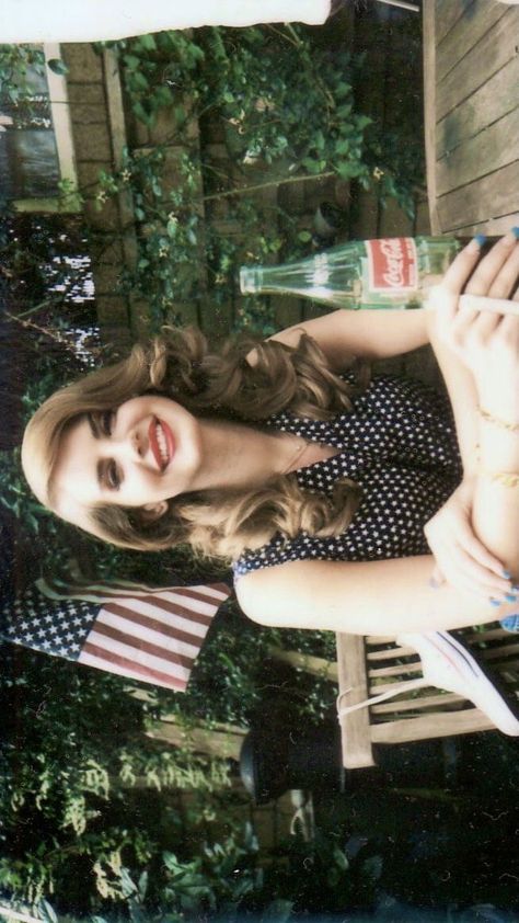 Ldr Aesthetic, Lana Aesthetic, Love Lana Del Rey, Americana Aesthetic, Lana Del Rey Love, Lana Rey, Lizzy Grant, Elizabeth Grant, Brooklyn Baby