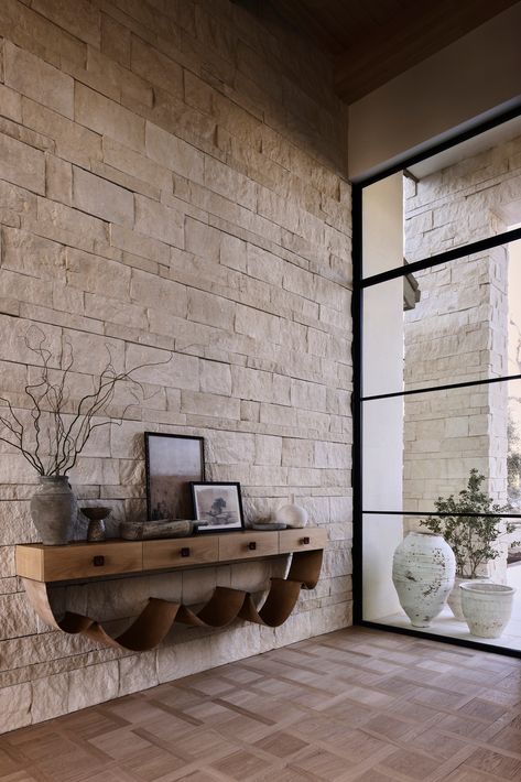 CA Layered Luxury - Lindye Galloway Lindye Galloway, Mountain Interiors, Stone Accent Walls, Entry Wall, Dry Stone Wall, Hallway Wall, Dry Stone, Dream Cottage, Mountain Modern