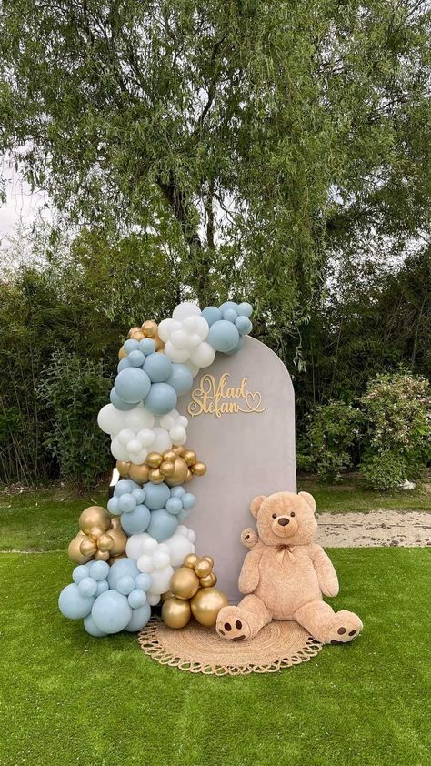 Minimal Gender Reveal Decor, Gender Reveal Venue Decor, White Gender Reveal Balloon, Gender Reveal Entrance Decor, Gender Reveal Decorations Teddy Bear, Gender Reveal Aesthetic, Decoration Buffet, Baby Shawer, Bathroom Sink Vanity