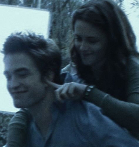 Edward Cullen Icon, Bella Swan And Edward Cullen, Edward And Bella, Edward Cullen, Bella Swan, Hair