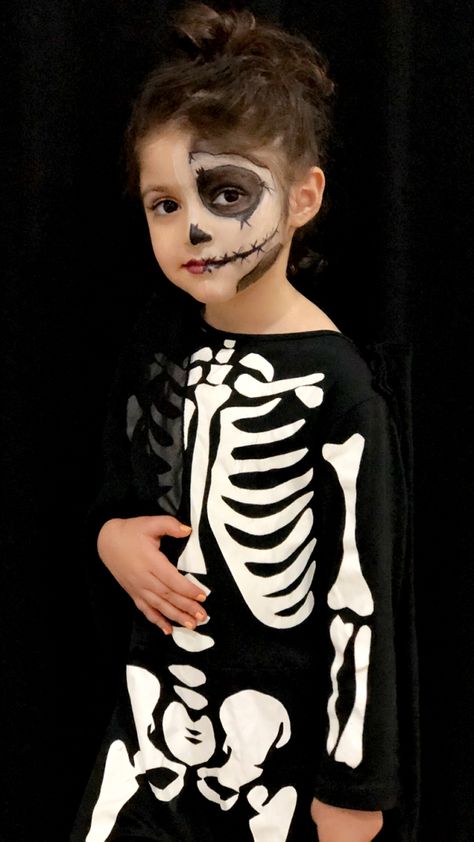 Toddler Skeleton Face Paint, Halloween Kid Face Paint, Skeleton Face Makeup Kids, Skeleton Kids Makeup, Kid Skeleton Face Paint, Kids Skull Face Paint, Kid Skeleton Makeup, Simple Skeleton Makeup Kids, Toddler Skeleton Makeup