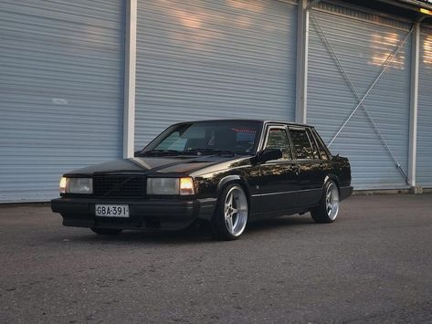 Volvo 940, Volvo 740, Volvo S90, Volvo 850, Car Games, Car Inspiration, Bmw E30, Box Car, Fancy Cars