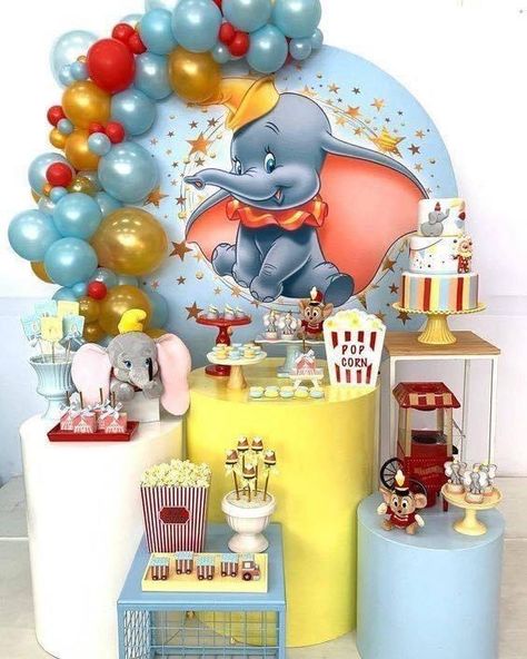 Dumbo Baby Shower Theme, Dumbo Birthday Party, Circus Birthday Party Theme, Baby Dumbo, Disney Baby Shower, Kids Birthday Party Decoration, Circus Birthday Party, Boy Baby Shower Themes, Baby Boy Birthday