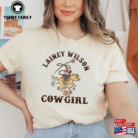 Lainey Wilson T-Shirt Country Music Merch Unisex Sweatshirt Check more at https://tshirtfamilygift.com/product/lainey-wilson-t-shirt-country-music-merch-unisex-sweatshirt/ Lainey Wilson, Music Merch, Classic Sweatshirt, City Girl, Country Music, Unisex Sweatshirt, Sweatshirts, Music, T Shirt