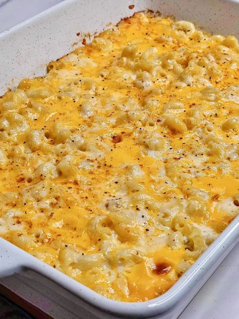 Baked Macaroni and Cheese - Krystel's Cooking Recipes With Velveeta Cheese, Mac And Cheese Recipe Soul Food, Baked Macaroni And Cheese, Cheese Homemade, Baked Mac N Cheese, Baked Macaroni, Baked Cheese, Baked Mac, Lunch Dinner Recipes