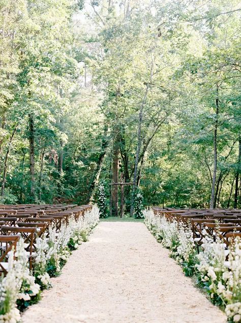 Best First Dance Songs, Wedding Table Deco, Romantic Spring Wedding, White Sparrow, Diy Outdoor Weddings, True Bride, Nature Inspired Wedding, Wedding After Party, Bridal Bridesmaid Dresses