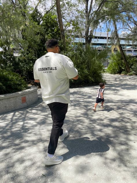 Streetwear | Big Men Fashion | Essentials T-Shirt | Joggers | Yeezy 350 V2 | Kids Outfits | Toddler’s Adidas Ozelia | Father Son Mens Bummy Outfit, Yeezy 350 Outfits Men, Adidas Ozelia, Yeezy 350 V2 Outfit Men, Big Men Outfits, Yeezy Slides, Big Men Fashion, Yeezy 350, Adidas Outfit