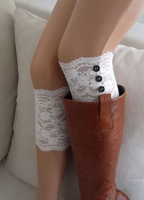 White Lace Boots, Lace Boot Cuffs, Lace Boot Socks, Hunter Boots Outfit, Socks Lace, Rain Boots Fashion, Machine Knit, Boho Boots, Lace Cuffs