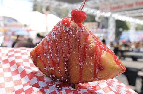 Make this sweet food even sweeter! Deep fried watermelon recipe linked! Fried Watermelon Recipe, Fried Watermelon, Deep Fried Fair Food, Carnival Foods, Savory Cupcakes, Fried Kale, Fair Foods, Bacon Sauce, State Fair Food