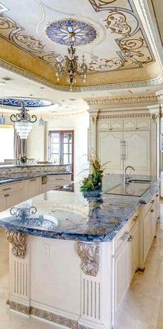 Granite Countertops Colors, Grandmothers Kitchen, Vintage Style Kitchen, Marble Countertops Kitchen, Island Countertops, Elegant Kitchens, Luxury Kitchen Design, Kitchen Marble, Design Jobs