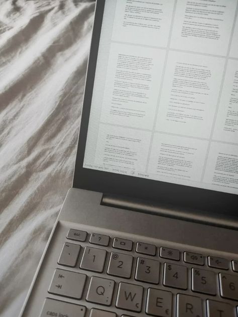 isabella vitiello Writing Aesthetic Computer, Laptop Writing Aesthetic, Computer Writing Aesthetic, Writing Book Aesthetic Laptop, Editor Aesthetic Job, Weiter Aesthetic, Writing Core Aesthetic, Author Career Aesthetic, Writer Inspo Aesthetic