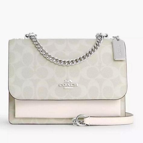 Coach Purses White, Cute Cross Body Purses, Cute Coach Purses, Cute Coach Bags, Coach White Bag, Coach Bags Handbags, White Coach Bag, White Coach Purse, Expensive Bag