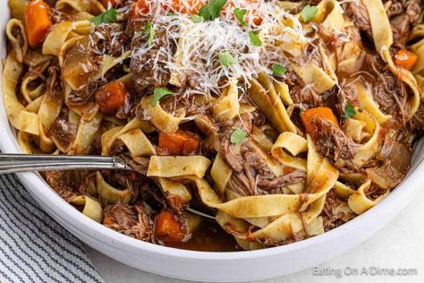 Crock Pot Beef Ragu Recipe has everything you need for a great dinner. This dish is loaded with lots of beef, tomatoes, pasta and more for the best meal. Beef Ragout, Beef Ragu Recipe, Dinner Party Dishes, Beef Ragu, Ragu Recipe, Pappardelle Pasta, Crockpot Beef, Bbc Good Food Recipes, Slow Cooker Beef