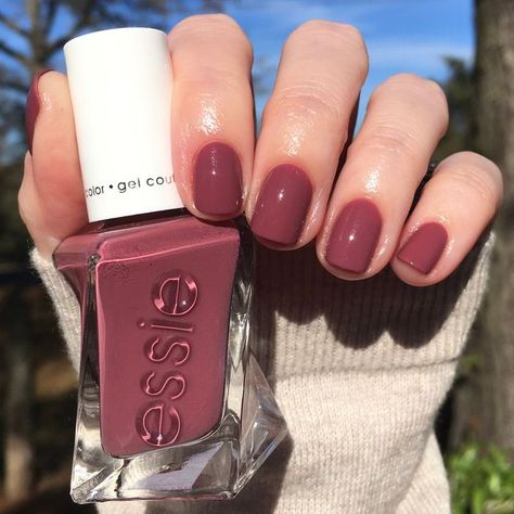 Rusty Pink Nails, Essie Not What It Seems, Dark Mauve Nails, Nail Ideas For Work, Professional Nail Ideas, Dark Red Nail Polish, Sensationail Gel Polish, Professional Nail Designs, Mauve Nail Polish