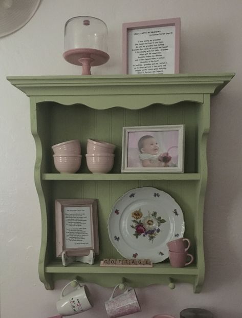 Green Shelf, Green Shelves, Green Inspo, Sage Green Wall, Sage Green Walls, Shelf Wall, Green Wall, Wall Shelf, White Wash