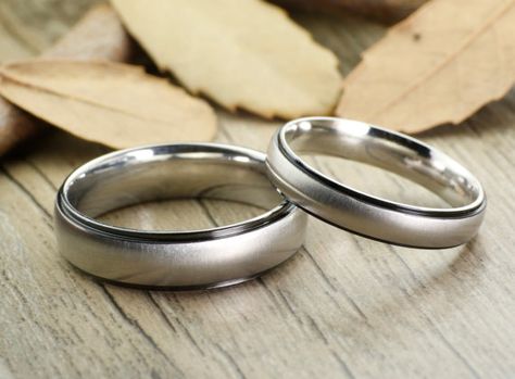 Wedding Rings Plain, Couple Bands Rings, Couple Bands, Bands Rings, Anniversary Ring Set, Couples Wedding Bands, Couples Ring Set, Titanium Wedding Rings, Custom Wedding Rings