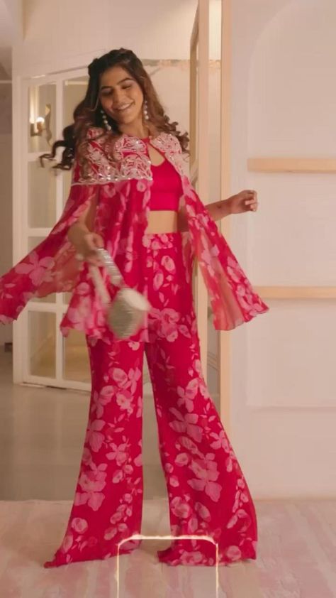 Fun, fresh & vibrant Co-Ord set FTW! in 2022 | Designer outfits woman, Fashion drawing dresses, Party wear indian dresses Dresses Trendy Party, Inai Pengantin, Trendy Party Dresses, Trendy Outfits Indian, Diwali Outfits, Outfits Woman, Traditional Indian Dress, Indian Dresses Traditional, Fashion Drawing Dresses