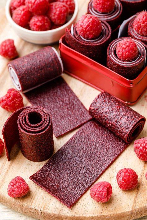 Healthy Fruit Roll Ups, Blueberry Fruit Leather Recipe, Strawberry Fruit Leather, Berry Jam Recipe, Homemade Fruit Leather, Fruit Leather Recipe, Hawthorn Berry, Fruit Roll, Healthy Substitutions